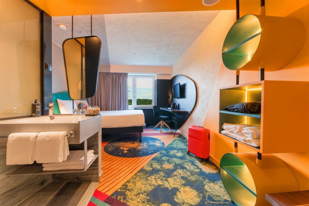 Infrastructure for the “Wi-Fi at Ibis Styles Chelyabinsk 4*” project